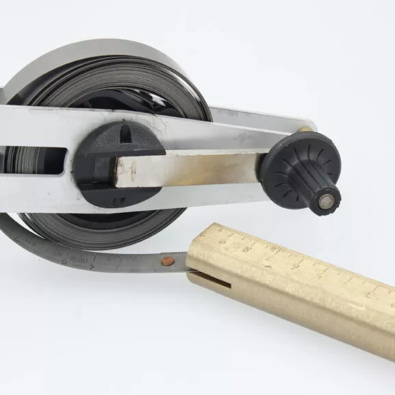 CINTA MÉTRICA TIPO SONDA 10M - Image 4