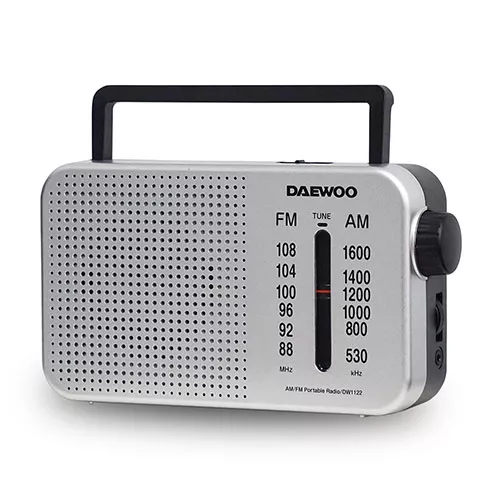 RADIO AM/FM CORRIENTE AC/DC Y PILAS DAE