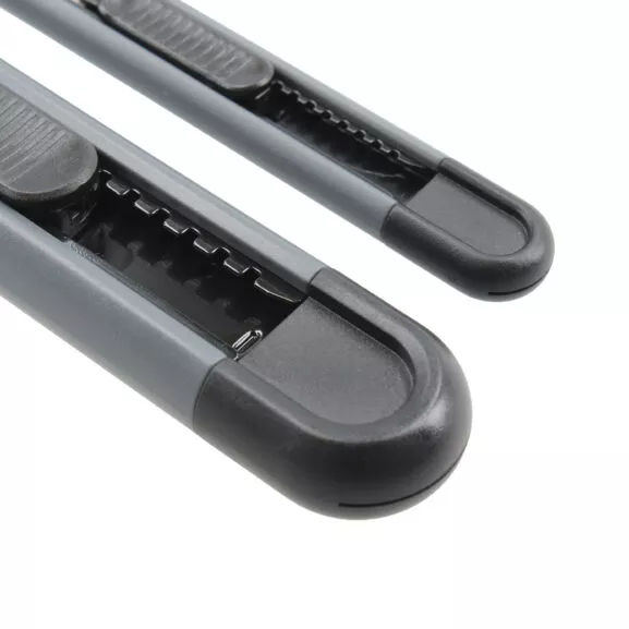 CÚTER PLÁSTICO 18MM + 9 MM DE REGALO FSK - Image 5