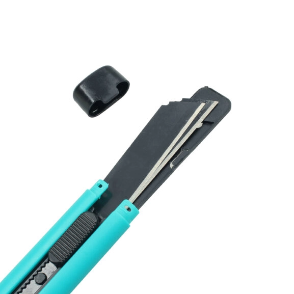 CÚTER PLÁSTICO 18MM CON 2 CUCHILLAS FSK - Image 5