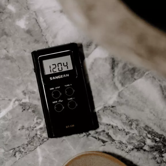 RADIO DIGITAL PLL BOLSILLO SANGEAN - Image 5