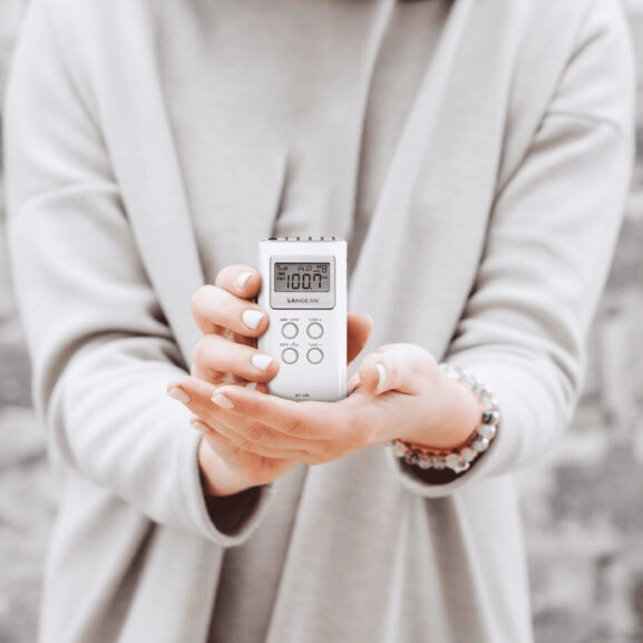 RADIO DIGITAL PLL BOLSILLO SANGEAN - Image 4