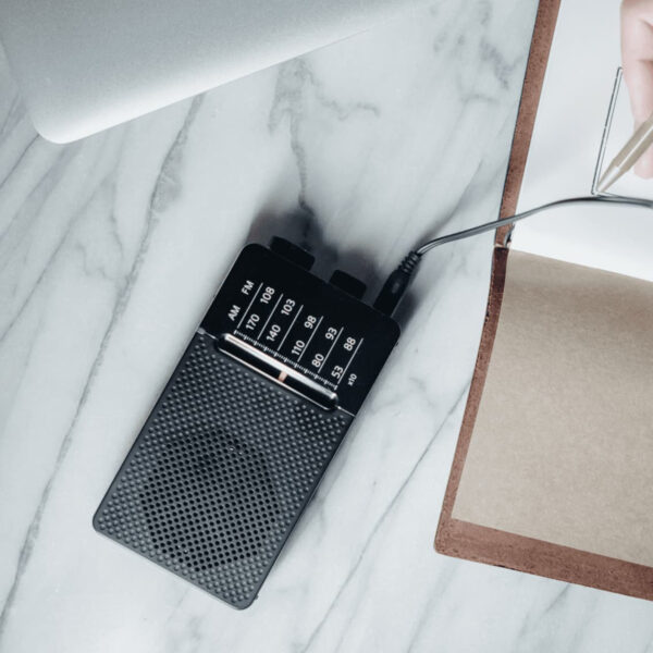 RADIO PORTATIL AM/FM ALTAVOZ SANGEAN - Image 8