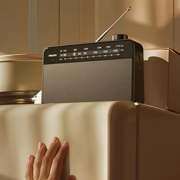 RADIO PORTATIL AM/MW RED O PILAS PHILIPS - Image 8