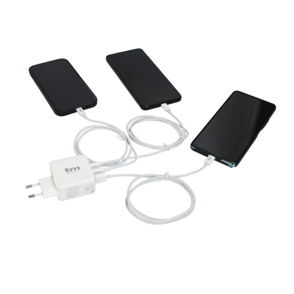 CARGADOR USB A + 2 TIPO C GAN 65W TME - Image 4