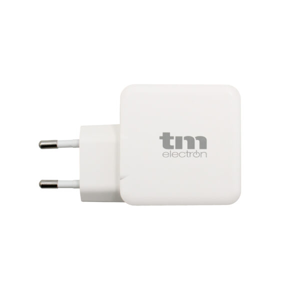 CARGADOR USB A + 2 TIPO C GAN 65W TME - Image 5